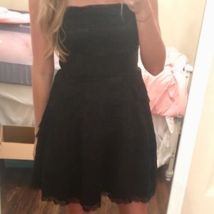 Jessica Simpson lace cocktail dress